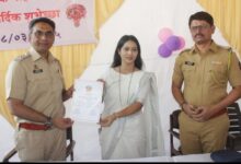 Photo of जागतिक महिला दिवस पर डोंगरी पुलिस ने समाज के जागरूक महिलाओं का किया सम्मान