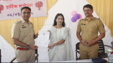 Photo of जागतिक महिला दिवस पर डोंगरी पुलिस ने समाज के जागरूक महिलाओं का किया सम्मान